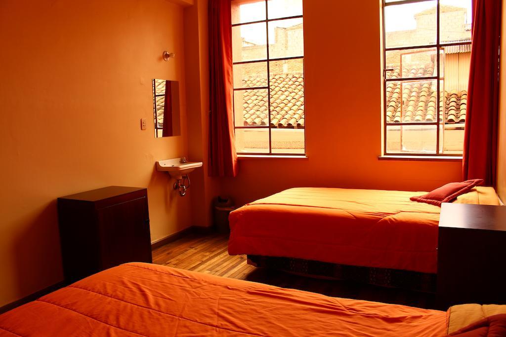 Check Inn Bed And Breakfast 쿠엔카 객실 사진